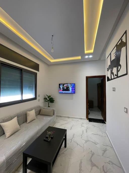 Apartment Berriko Tangeri Esterno foto