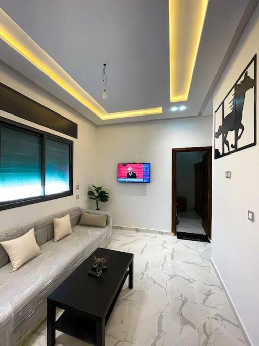 Apartment Berriko Tangeri Esterno foto